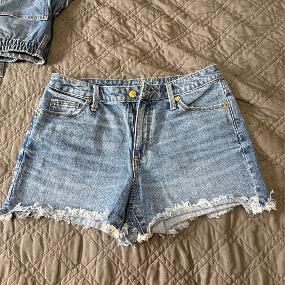 Universal Thread Light Blue Frayed Jean Shorts